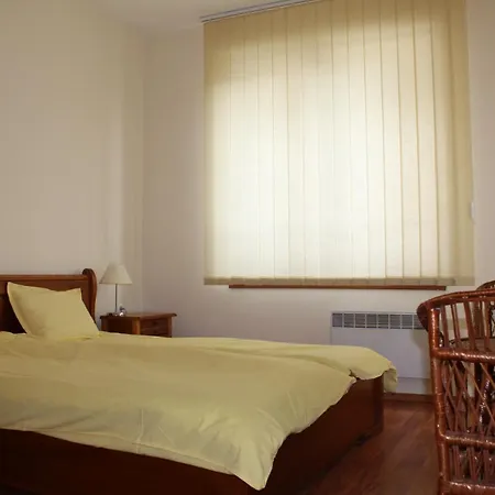 Cedar Hights Apartment
